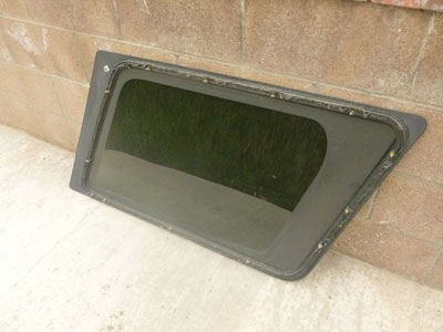 Ford excursion quarter glass #7